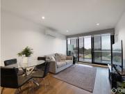 Luxurious Security Apartment in the Heart of Oakleigh!