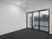 LUXURIOUS TOWNHOUSE NEAR THE BEACH