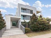 LUXURIOUS TWO BEDROOM APARTMENT WITH LAP POOL AND DOUBLE...