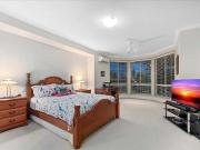 Luxurious Waterfront Entertainer With Pontoon, Pool &...