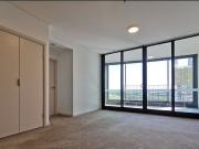 Luxuriously 3 Bedroom Apartment With Views