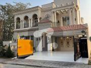 Luxury 10 Marla House For Sale In Top City