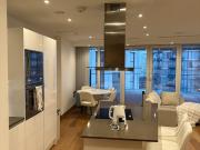 Luxury 1 bed apartment to rent in Canary Wharf