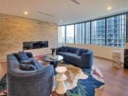 Luxury 1 Bedroom Apartment in Queens Wharf – Unmatched...
