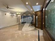 Luxury 1 Kanal Like New House Available For Family & 10...