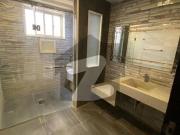 Luxury 1 Kanal Stylish Full House For Rent In Phase 1...