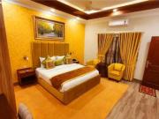 Luxury 1bed flat for daily and weakly basis, car...