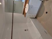 Luxury 2 Bed 2 Bath Apartment 4 Mins. walk to Trains & Shops