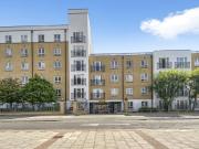 Luxury 2 bed, 2 bath with Parking, Stratford, E15