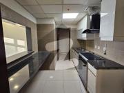 Luxury 2 Bed Sea Facing Apartment With Maids Room | Reef...