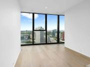 Luxury 2 Bedroom, 2 Bathroom Apartment in Melbourne...