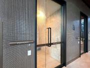 Luxury 2 Bedroom 2 Bathroom with Study Apartment in West...