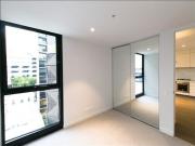 Luxury 2 Bedroom Apartment in Perfect Location close to...