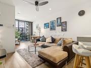 Luxury 2 Bedroom Apartment in the Heart of Port Melbourne