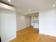 Luxury 2 Bedroom Apartment with Stunning North Facing...