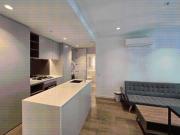 Luxury 2b2b1c in the heart of Melbourne CBD!