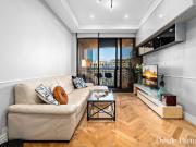 Luxury 32nd Floor Apartment with Uninterrupted City Views