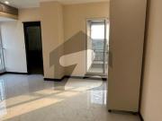 Luxury 3 Bed Apartment with Prime Location 11 Central, G...