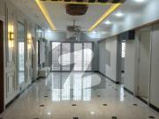 Luxury 3 bed apartment with terrace available for rent...