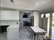 LUXURY 4 BEDROOM HOUSE FOR LEASE