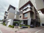 Luxury 4 Storey Smart Townhouse for Sale in Tomas...