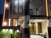Luxury 5 Marla House For Sale In Jinnah Block, Main...