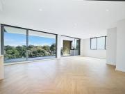 Luxury and Convenience in Burwood