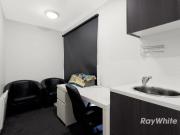 Luxury And Fully Furnished Student Accommodation ONLY...