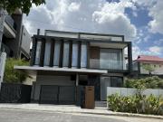 Luxury and Space: 525sqm Brand New House with Garden in...