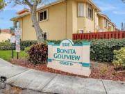 Luxury apartment complex for rent in Hialeah, Florida