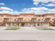 Luxury apartment complex for rent in Hialeah, Florida