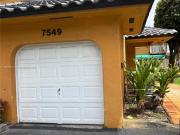 Luxury apartment complex for rent in Hialeah, United States