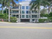 Luxury apartment complex for rent in Hillsboro Beach,...