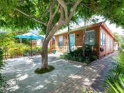 Luxury apartment complex for rent in Lake Worth, Florida