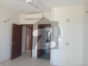 Luxury Apartment For Rent Emaar Reef Towers