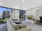 Luxury apartment with parking in 'Cove' Internet...