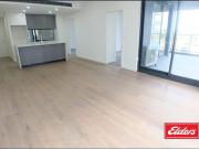 Luxury Apartments plus Study