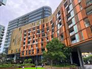 Luxury Aprtment with full furniture in Central Park !