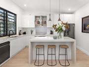 ~ Luxury Beachside Escape with Guest House ~