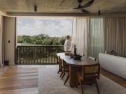 Luxury Beachside Unit with Commercial Upside