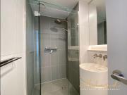 Luxury Brand New 2 Bedroom Apartment in the Heart of CBD...