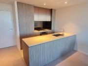 LUXURY BUILDING UNFURNISHED 2 BEDROOM FOR RENT