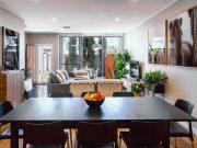 LUXURY City fringe house near Adelaide Oval & CBD