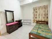 Luxury condo Low density Pullman Beautiful view...