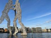 Luxury Design Apartment with Spectacular Spree Views – A...