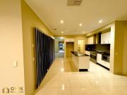 Luxury Family Living in Armstrong Creek – Spacious 4...