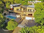 Luxury Family Living with Iconic Views in a Prestigious...