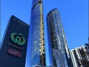 Luxury Fully Furnished Living Melbourne Square: Full...