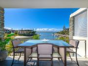 LUXURY FULLY FURNISHED WATERFRONT APARTMENT