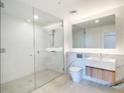 Luxury Highrise 2 Bedder 6 Months Lease